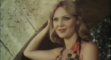 సన్నని నల్లటి జుట్టు గల స్త్రీని ప్రేమించే తెలుగు సెక్స్ com గట్టి penises యొక్క స్టుడ్స్