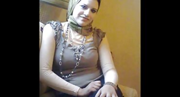 ఉద్రేకంతో ఇబ్బంది పెట్టాడు మరియు స్పర్మ్ తెలుగు sax పూకు లో వధలడమ్ అమ్మాయి ఒంటె బొటనవేలు