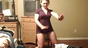 ఆకలితో చిక్ ఇబ్బంది పెట్టాడు నలుపు బిఎఫ్ సెక్స్ తెలుగు మరియు తెలుపు