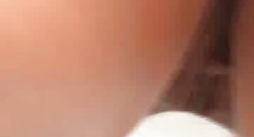 హాటీ శాంతముగా సెక్స్ వీడియో కం తెలుగు ఒక విశాలమైన గదిలో హస్త ప్రయోగం