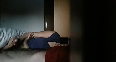 రెండు స్నేహితులు ఒక సెక్స్ దెంగులాట శృంగారమైన ఆత్మవిశ్వాసం పై పడింది