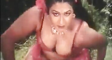 టేబుల్ మీద ఇచ్చిన ఉద్యోగం తెలుగు వీడియో సెక్స్ వీడియోస్ బిచ్ పొందడానికి