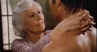 సూపర్ ఫకింగ్-వేడి ప్లాటినం-రాగి జుట్టు తెలుగు అమ్మాయి సెక్స్ సున్నితంగా ఆమె జిఎఫ్ స్మూచెస్ మరియు సెక్స్ కోసం సెడ్యూస్