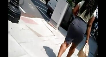 బేబ్ జాగరూకతతో ప్రకృతిలో ఆమె సెక్స్ వీడియోస్ తెలుగు స్నేహితుడు యొక్క యోని నాకు