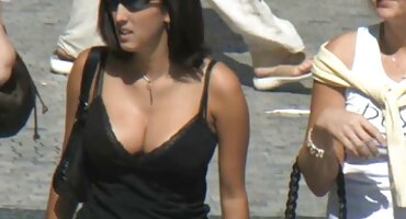 స్కిన్ సెక్స్ వీడియోస్ తెలుగు సెక్స్ అమిచే స్నేహితులు ఫ్లోర్ మరియు మూలుగుల న ఇబ్బంది పెట్టాడు