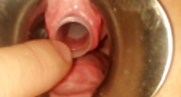 ఆయిల్ విధించిన నల్లటి జుట్టు గల స్త్రీని సంతృప్తి దెబ్బలు నగ్న తెలుగు ఆంటీ సెక్స్ వీడియో శరీరం