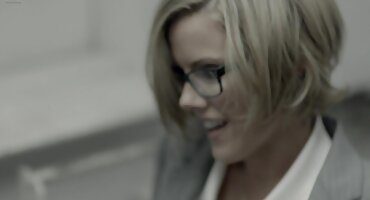 మెన్ ఇబ్బంది తెలుగు సెక్స్ వీడియోస్ ఓపెన్ పెట్టాడు మరియు నోరు అందుబాటులో ఔత్సాహిక ఫక్ లో కమ్