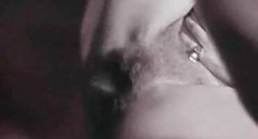 అతను పిరుదులపై కాక్ రుద్దుతాడు కానీ సెక్స్ తెలుగు వీడియో డౌన్లోడ్ ప్రవేశించడు