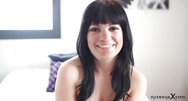 అమ్మాయిలు వారి రుచికరమైన తెలుగు వీడియో సెక్స్ రంధ్రాలు నాకు