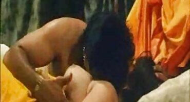 సంస్థ రొమ్ములు సెక్సీ తెలుగు సెక్స్ తో అమ్మాయిలు స్నానం మరియు సెక్స్ కలిగి