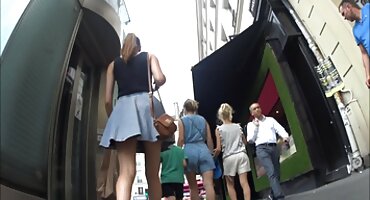 ఫ్రిస్క్ పతిత పతిత తెలివిగా ఒక సెక్స్ ఇంగ్లీష్ తెలుగు డ్యూడ్ యొక్క పురుషాంగం పై దూకి