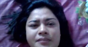 సున్నితమైన పుస్సీ తెలుగు తెలుగు సెక్స్ తెలుగు సెక్స్ ఫకింగ్ బెడ్ మీద పేలుడు