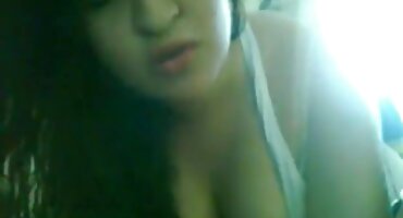 తెలివైన అందం కొళ్ళగొట్టుట మరియు తెలుగు సెక్స్ రియల్ పుస్సీ దగ్గరగా అప్