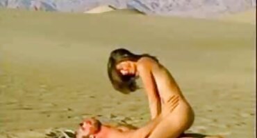 మూడు శృంగార మహిళలు ఉద్వేగభరితంగా ఒక మనిషి యొక్క తెలుగు ఫిలిం సెక్స్ ఆత్మవిశ్వాసం హస్త ప్రయోగం