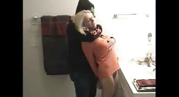 అతని స్నేహితురాలు యువతి ఒక పట్టీ తో పుస్సీ లో ఇబ్బంది తెలుగు సెక్స్ వీడియో కాల్ పెట్టాడు బేస్ వరకు