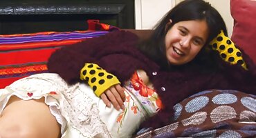 కోడిపిల్లలు మంచం మీద శాంతముగా ప్రతి తెలుగు సెక్స్ సినిమా కావాలి ఇతర నాకు మరియు భావప్రాప్తి ప్రతి ఇతర తీసుకురావడం