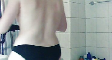 పురుషులు చిత్రీకరించారు మరియు హార్డ్ ఇబ్బంది పెట్టాడు స్లట్స్ తో మంచి శరీరాలు సెక్స్ ఫిలిం తెలుగు