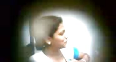 సన్నని అందగత్తె తెలుగు సెక్స్ రియల్ శ్రద్ధగా నల్లటి పూకు