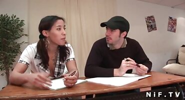 అందమైన హిందీ తెలుగు సెక్స్ అమ్మాయిలు నాకు మరియు బజ్ నుండి మూలుగుల